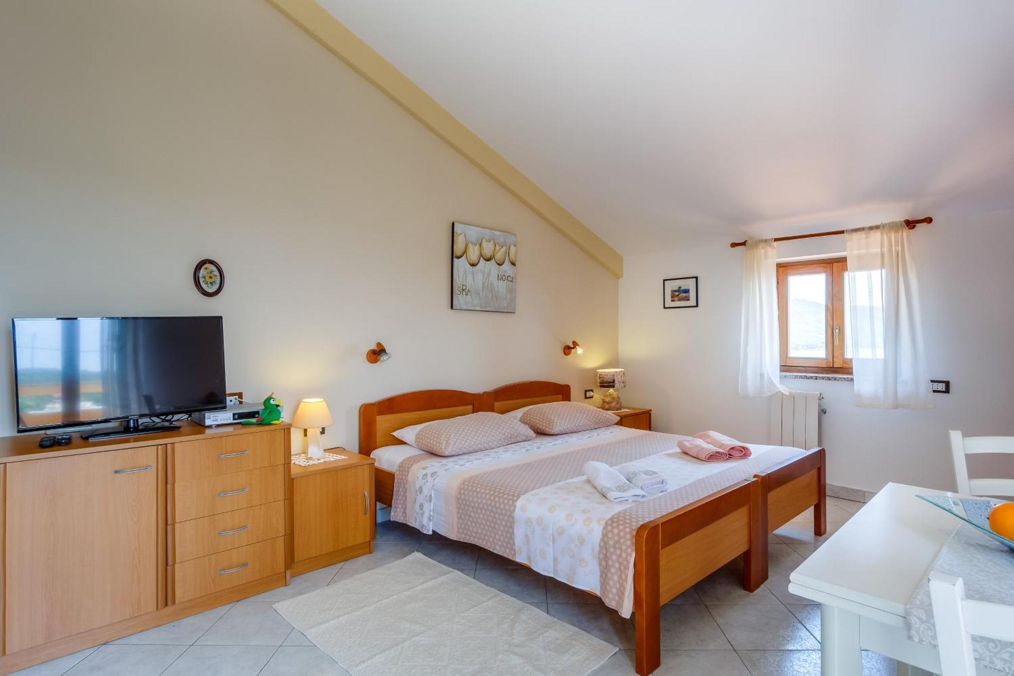 Apartment Ivo Martinscica (Cres)